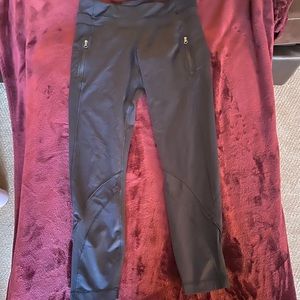 Lululemon Leggings (Mesh legs at bottom)